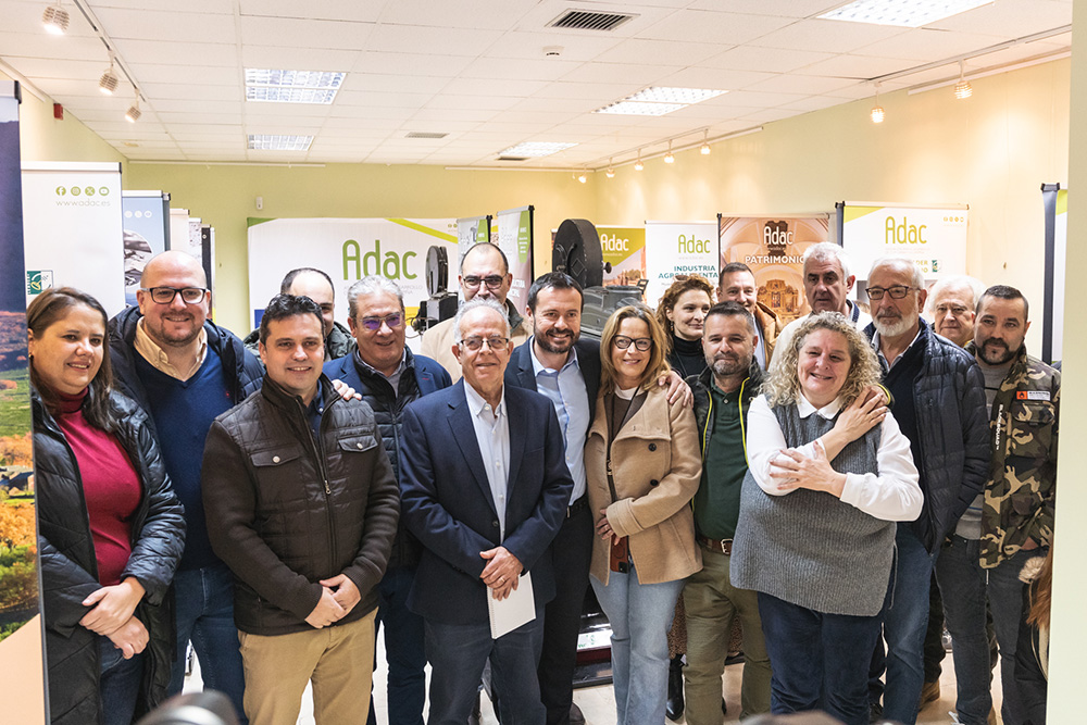ADAC inaugura en Marchamalo una exposición itinerante para dar a conocer la acción LEADER en el territorio
