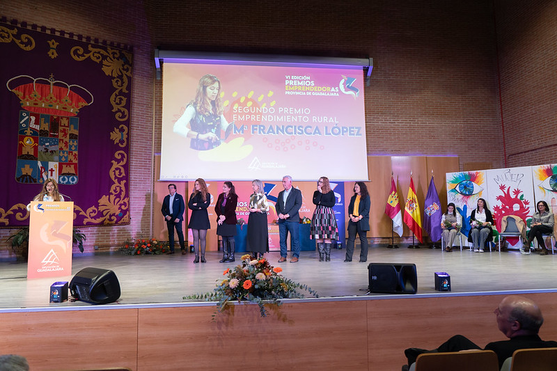 acto premios emprendedoras diputacion 2025
