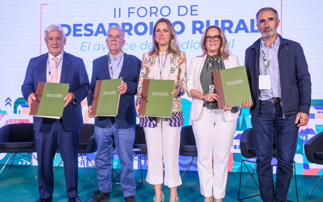 ADAC reivindica el derecho a vivir en los pueblos y respalda un manifiesto con 12 propuestas para garantizar su futuro