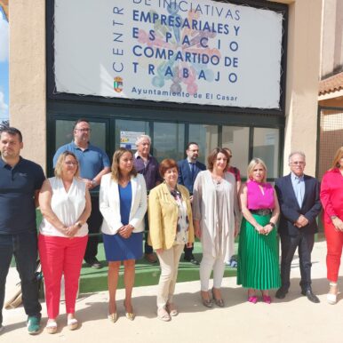Patricia Franco inaugura el centro de emprendimiento de El Casar